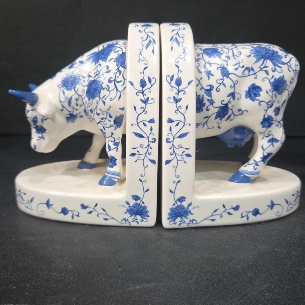 Cow Parade China Cow Bookends, Westland Giftware, Collectible #7411, No Box Flaw - Picture 6 of 11